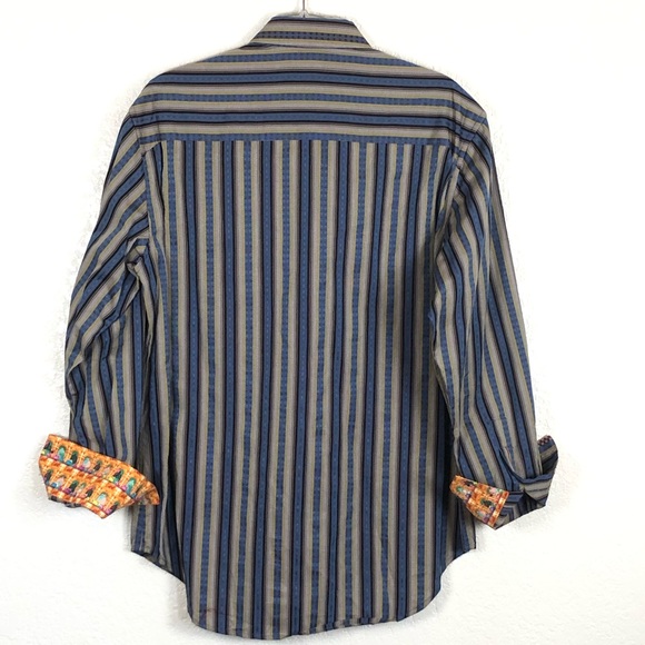 Robert Graham flip cuff button up shirt size Med. - Picture 2 of 8